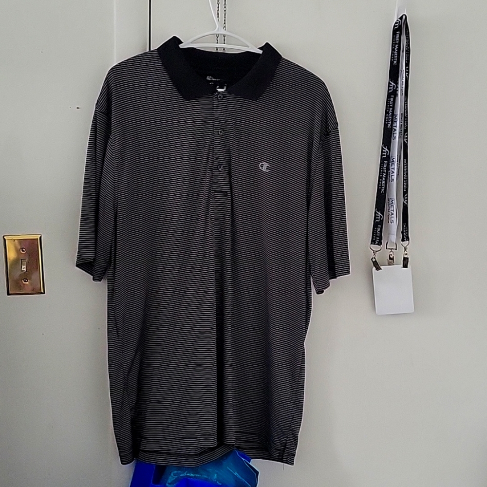 Mens champion polo shirt size double XL black and white